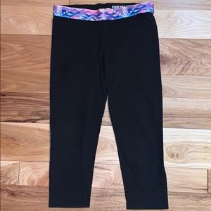 Pink by Victoria’s Secret Capri Yoga Pant, Size XS